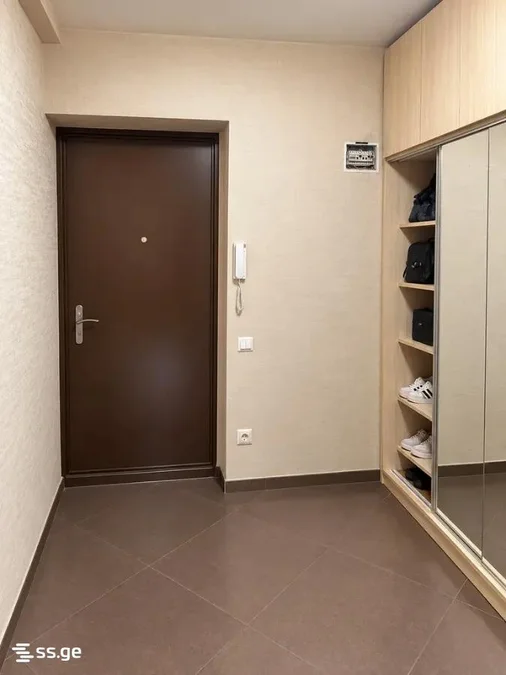 3 room Flat For Rent. Ortachala