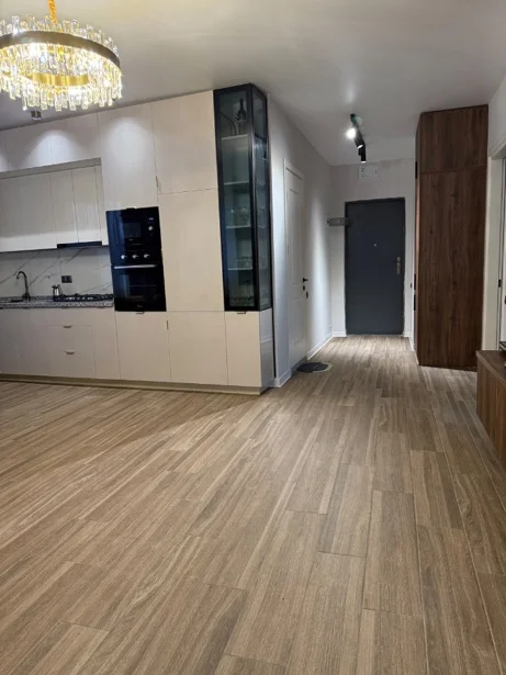Квартира на Кетеван Цамебули Ул. 19 Agmashenebeli District