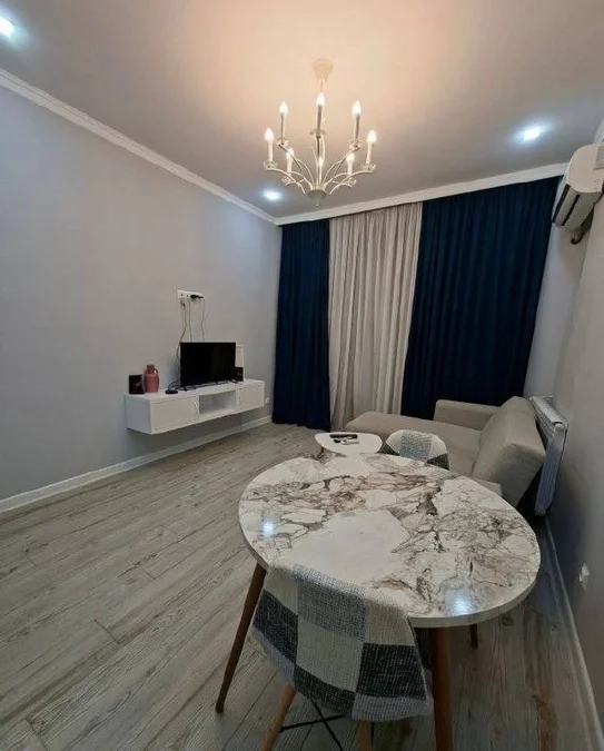 2-комнатная квартира с 1 спальней в Старом Батуми, $500