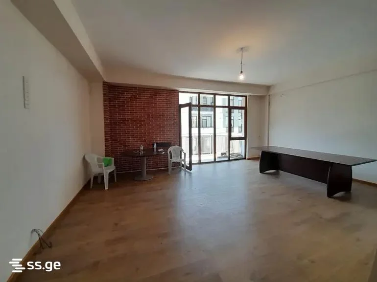 3 room Flat For Sale. Vake