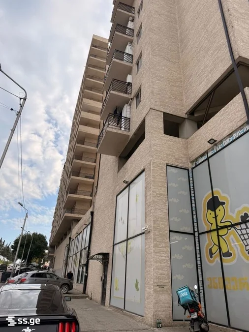 3-комнатная квартира в Тбилиси