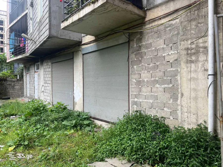 Commercial space For Sale