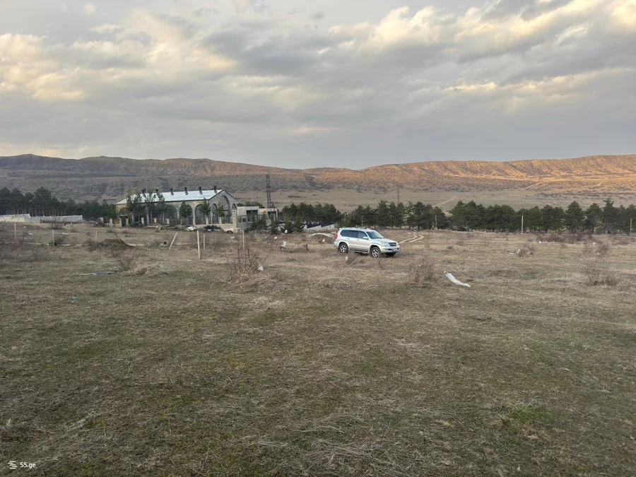 Land For Sale. Lisi lake