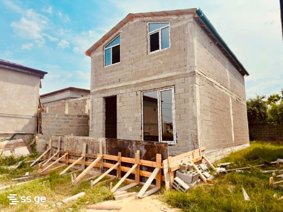 5 room Private House For Sale. Varketili