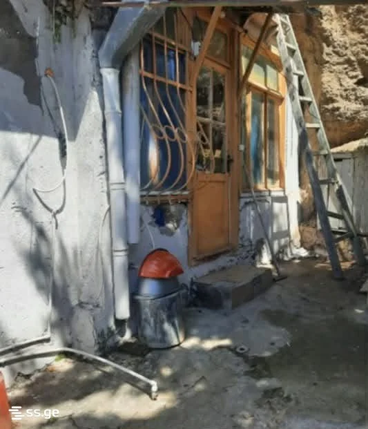 2-комнатная квартира в Тбилиси