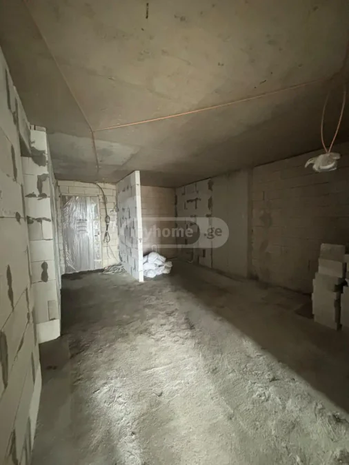 2+1 комнатная квартира , 65 м²