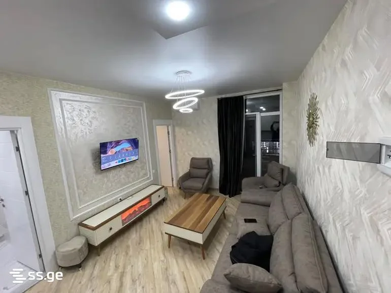 1+1 на აეროპორტის გზატ. 0 Javakhishvili District
