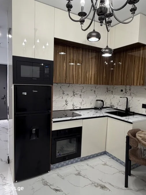 1+1 на ქობალაძის ქ. 18 Khimshiashvili District