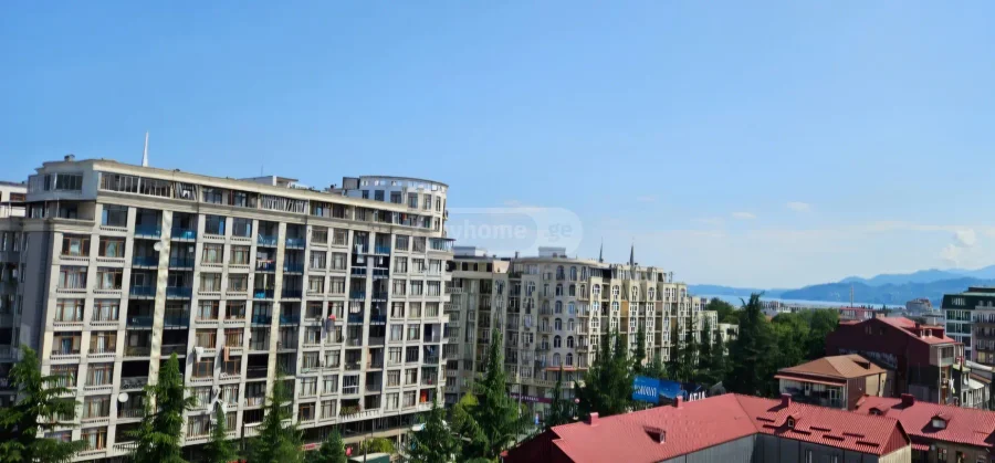 3-комнатная квартира в Старом районе
