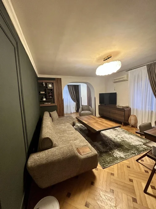 Ул. Зурабо Горгиладзе, 38: 3-комнатная, 121.0 м²