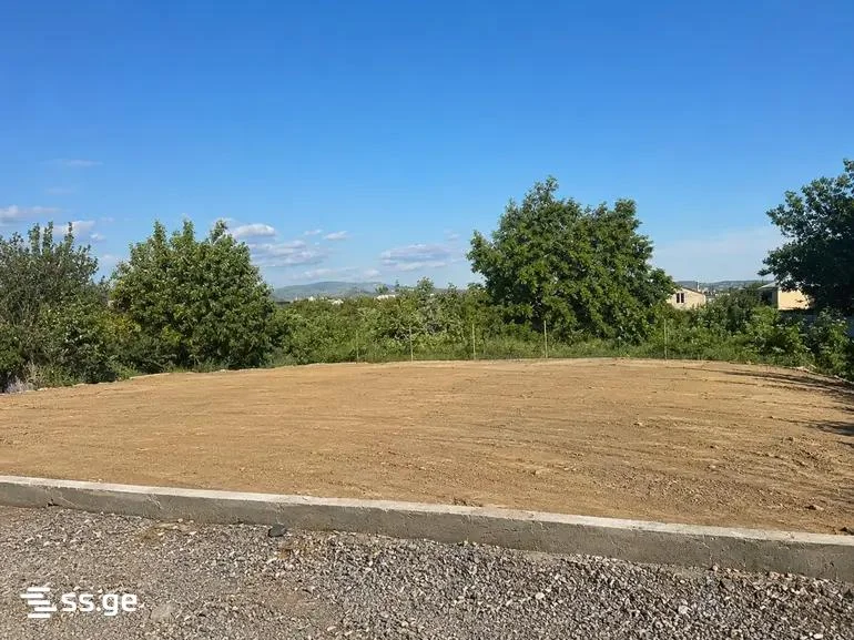 Участок на продажу. Диди Дигоми