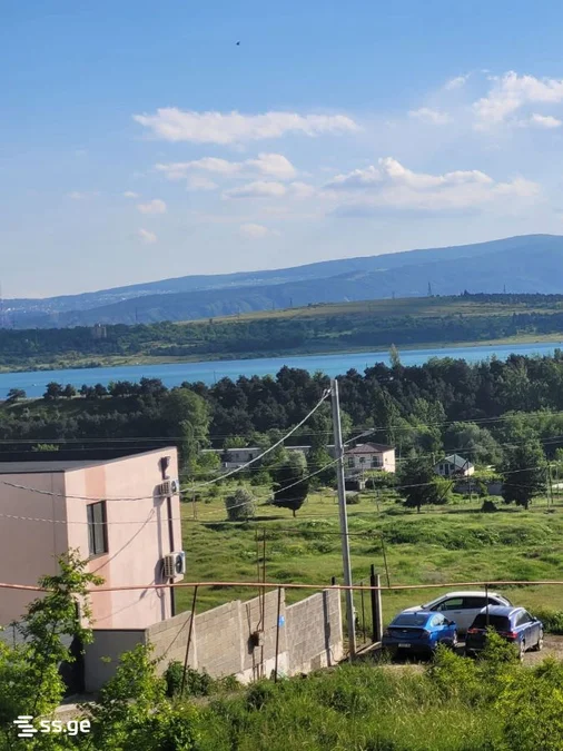 Участок земли на продажу. Темка