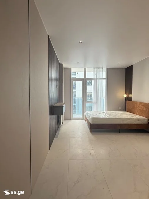 1+1 на Royal Residence R. Nizharadze st. 5 Airport District