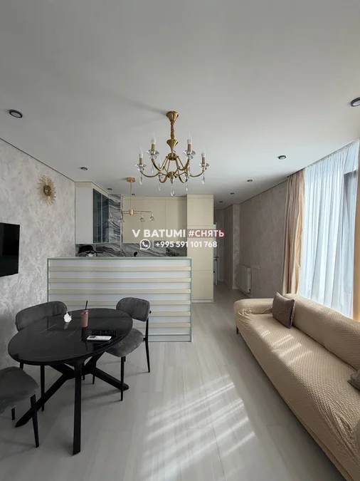 2-комнатная квартира с 1 спальней на Новом Бульваре, $600