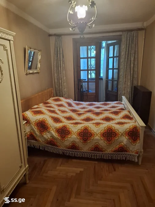 2 room Flat For Sale. Vake