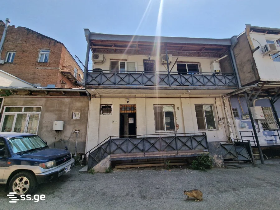 6 room Private House For Sale. Chugureti