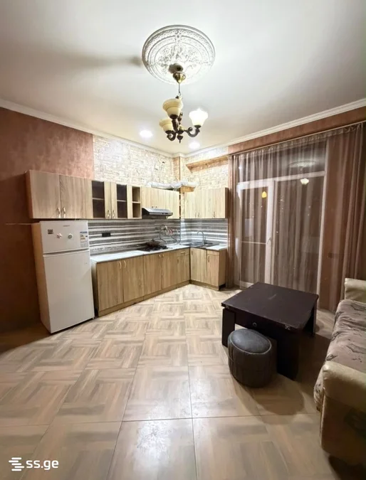 Коммерческое помещение на kaloubani st. 22 Mesame masivi