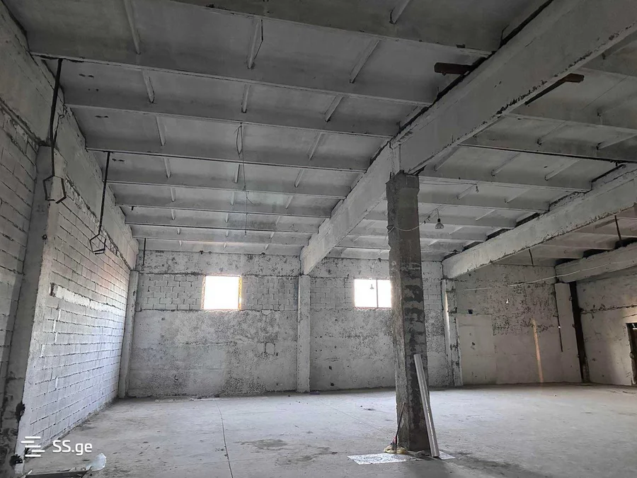Производственно-складское помещение, 324 м²
