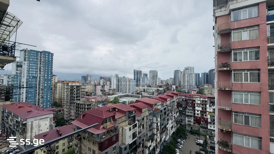 1+1 на улица Шерифа Химшиашвили 20 Khimshiashvili District