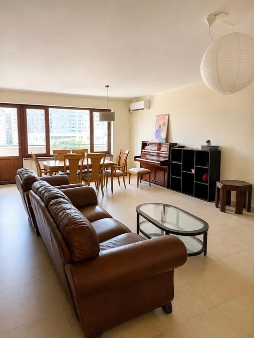 Улица Бахтриони, 30: 4-комнатная, 157.0 м²