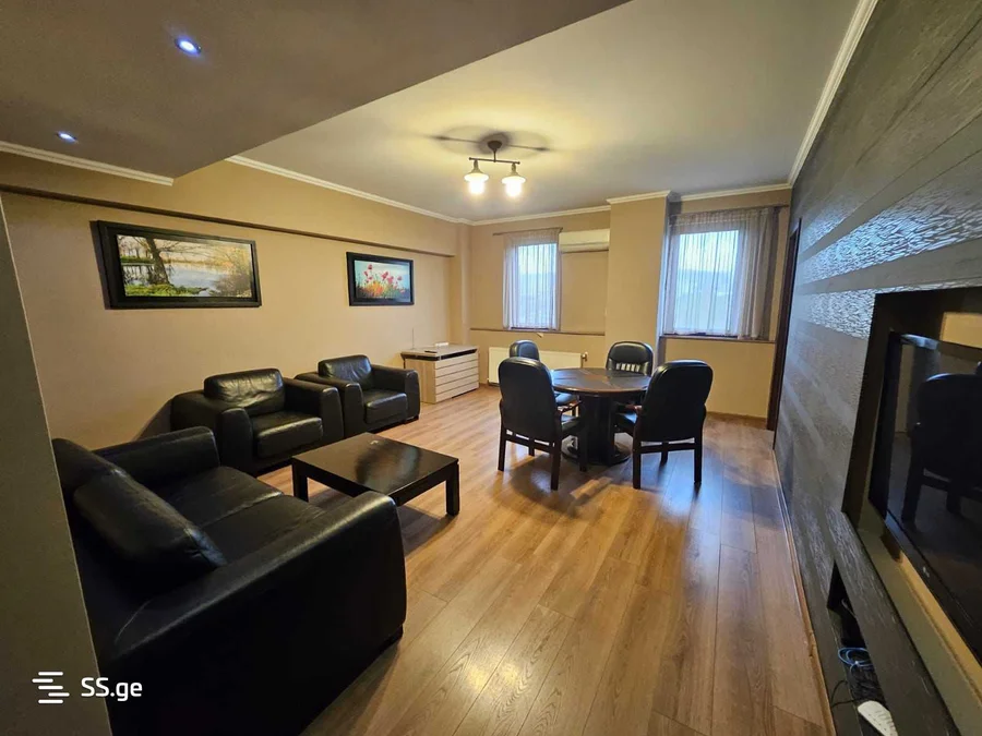 4 room Flat For Sale. Bagebi