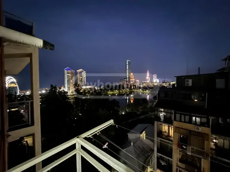 Двухкомнатная квартира в районе Руставели