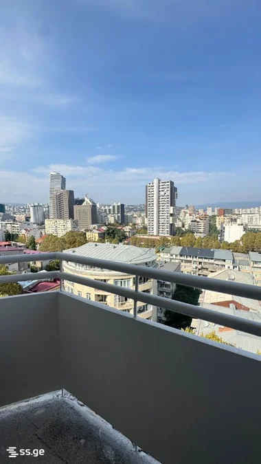 5 room Flat For Sale. Vake