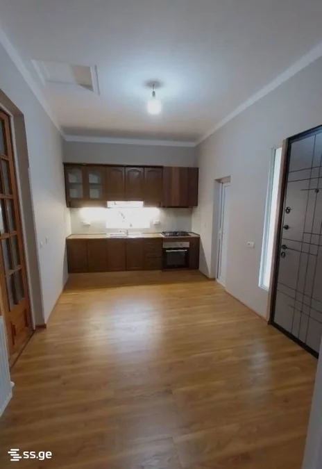 3 room Private House For Rent. Isani