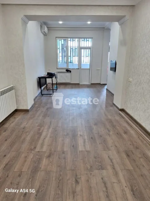 2+1 в центре , $800