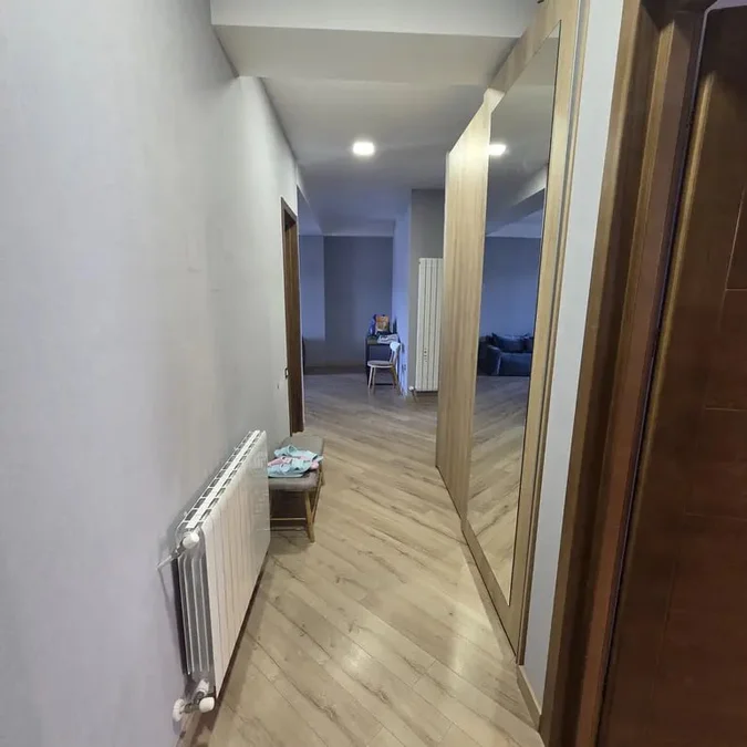 4-комнатная квартира на плато Нуцубидзе, 112 м²