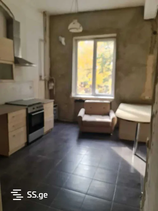 Коммерческое помещение на khvichia st. 0 Saburtalo