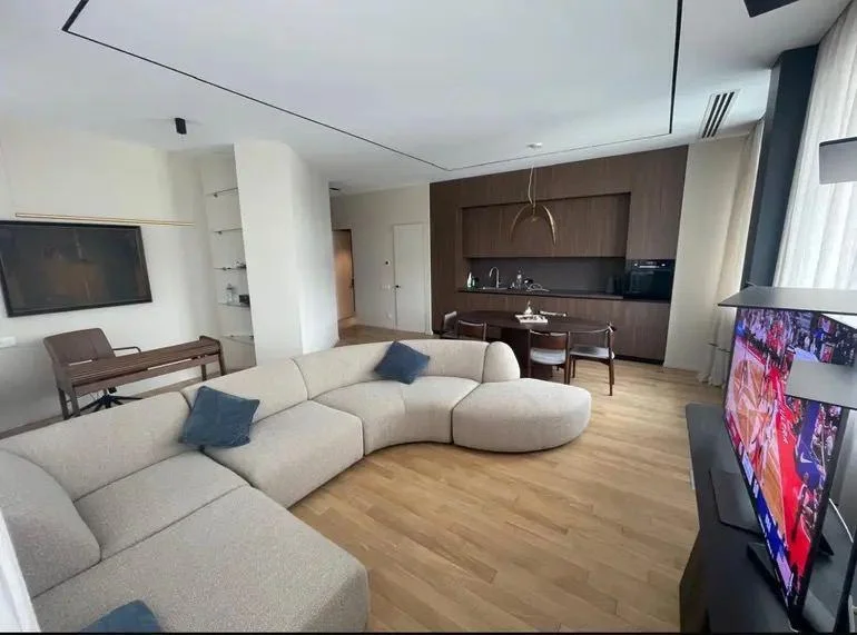 2 room Flat For Rent. Vake