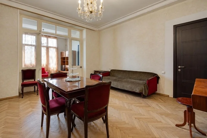 Ул. Тевдоре Мгвдрели, 3/32: 3-комнатная, 108.0 м²