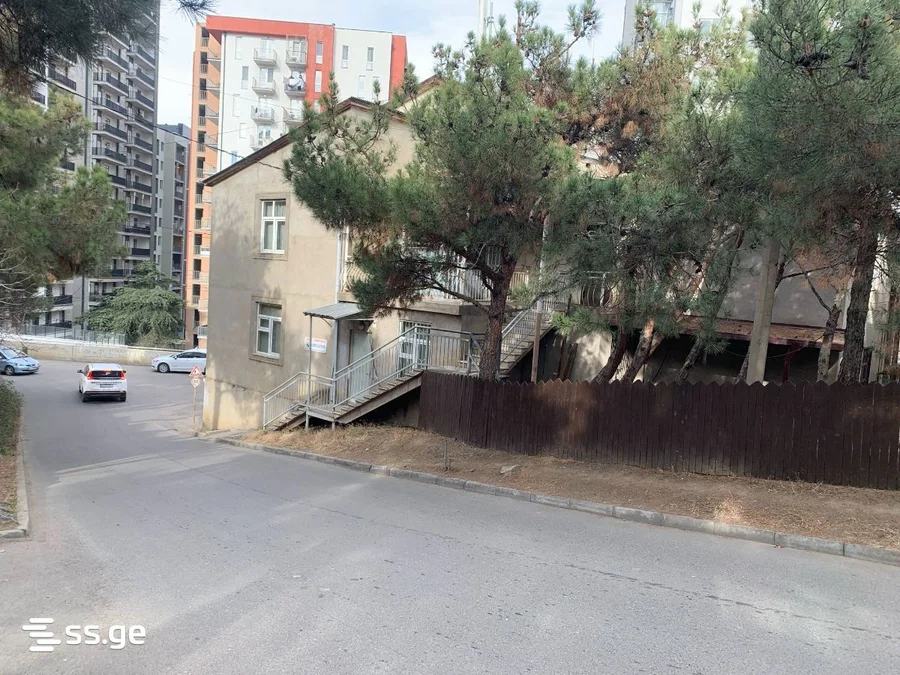 Комната в частном доме. Сабуртало