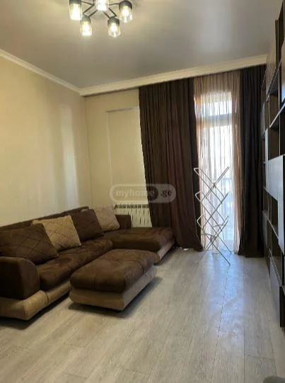 Анна Политковская ул., 12: 2-комн., 60.0 м²