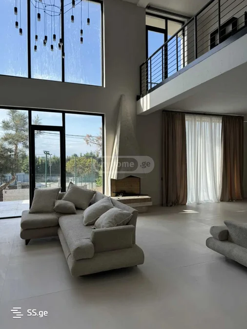 8 room Private House For Rent. Bagebi