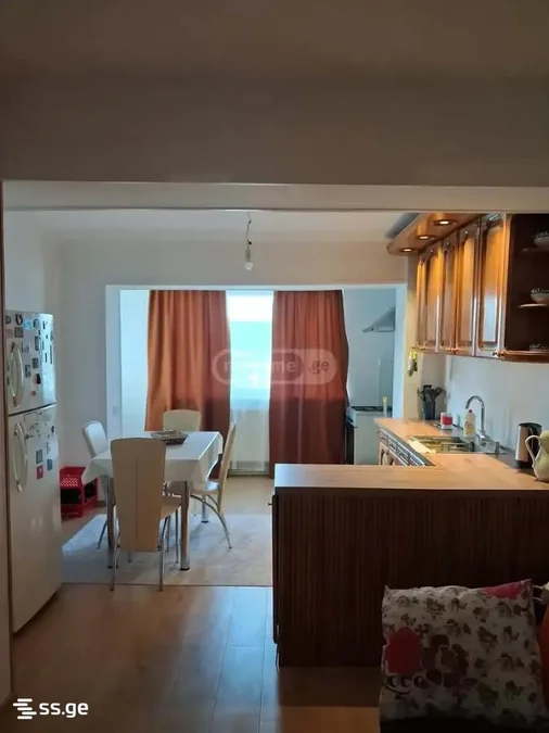 Коммерческое помещение на улица Шалвы Нуцубидзе 12 Nutsubidze plateau