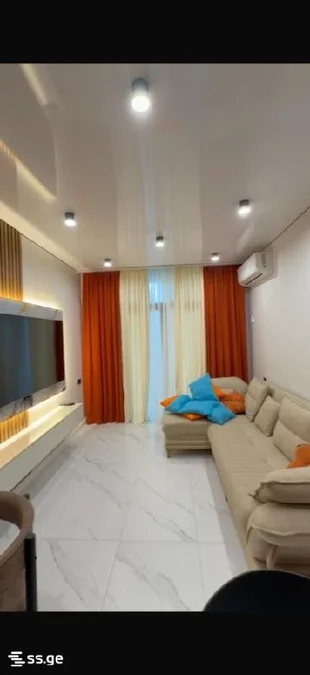 2-комнатная квартира, 41 кв.м, 10 этаж, $600