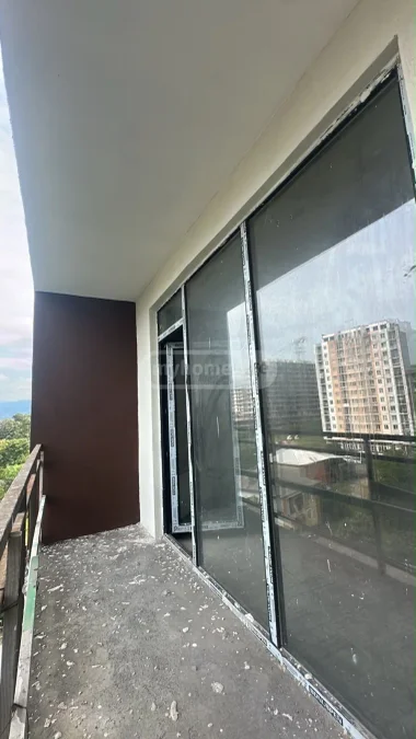 : Продаётся 2-комнатная квартира в районе аэропорта
