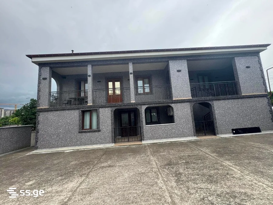 3 room Private House For Rent