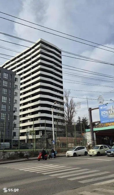 3-комнатная квартира Продаётся. Варкетили