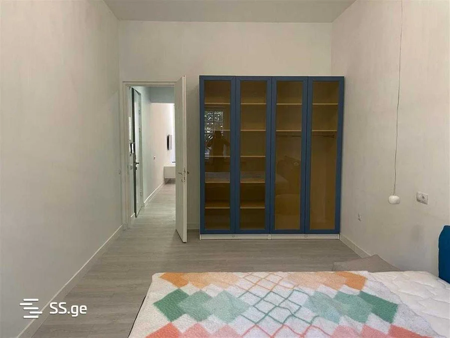 2 room Flat for rent. Vera