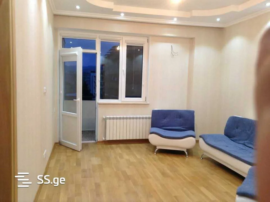 4 room Flat For Sale. Digomi