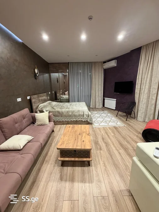 1+1 на улица Шерифа Химшиашвили 8 Khimshiashvili District