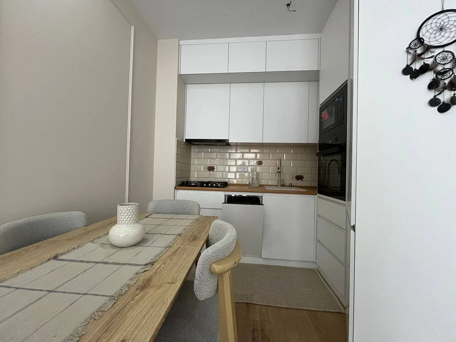 Долгосрочная аренда 2-комнатной квартиры
