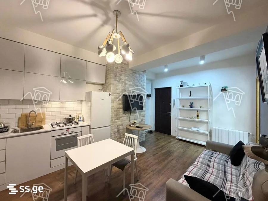 2 комнаты в Ваке, $1200