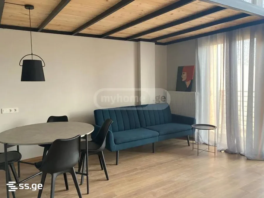 2 room Flat For Rent. Lisi lake