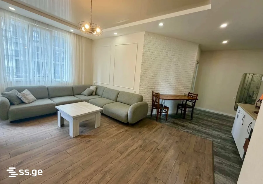 Паркинг на Horizons Batumi ხიმშიაშვილის ქ. 49 Khimshiashvili District