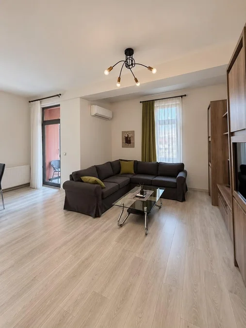 Green Budapest: 2-комнатная, 62.0 м²
