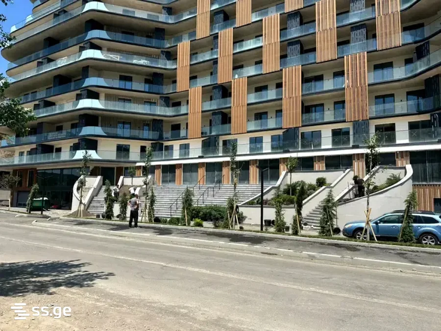 3-комнатная квартира в Тбилиси